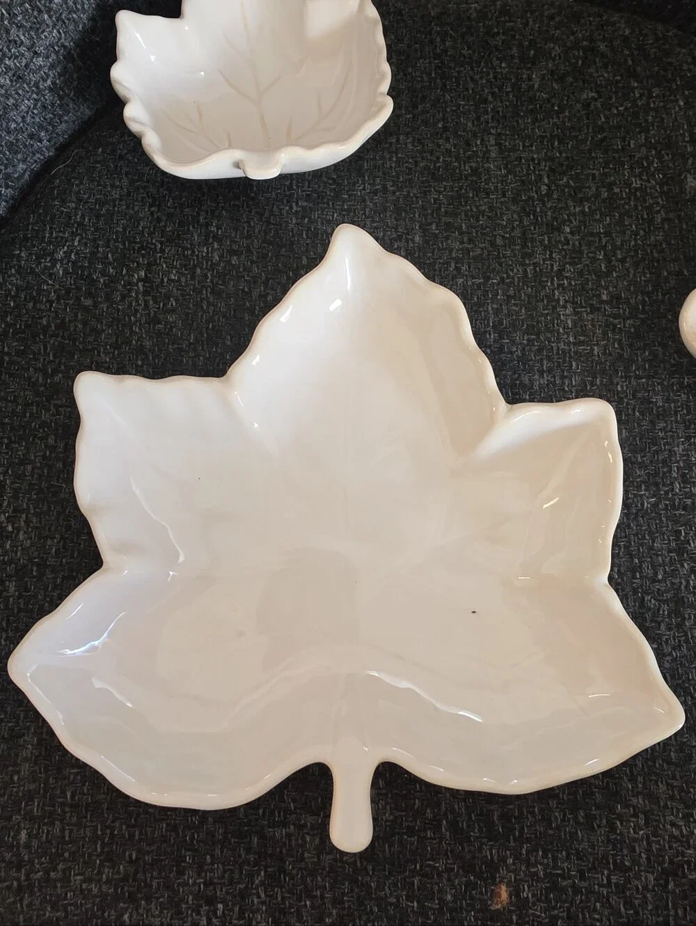 NEW Fall Maple Leaf Leaves Cream Ceramic Plate & Mini Bowls Autumn Decorations